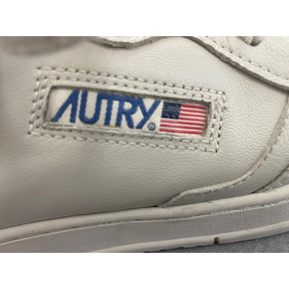 Autry Medalist Low Goatskin Leather Sneakers Off-White Cream Mens 43 US 10